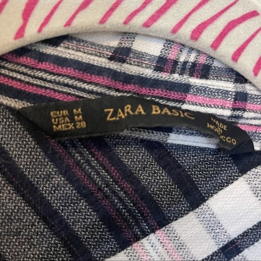 Zara Basic Womens Plaid Button Up Shirt Navy Blue Pink White Cotton Blend Size M - Picture 2 of 3